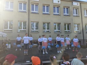 Taneczna grupa z klasy 3a 